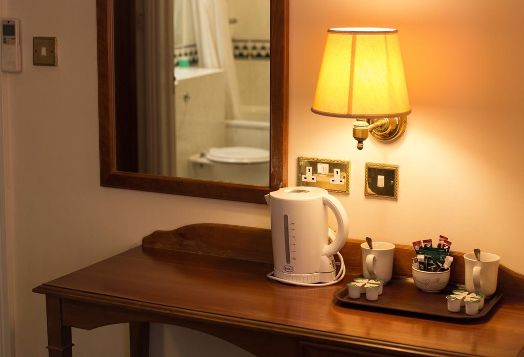 Abbey Lodge Hotel High Wycombe Zimmer foto